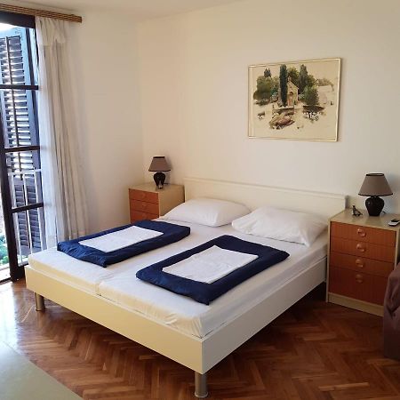 Apartment Anet With Free Parking Dubrovnik Exteriör bild